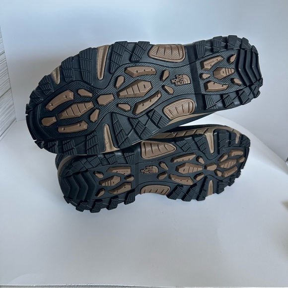 The north face chilkat li pull on men’s boots - Picture 3 of 8